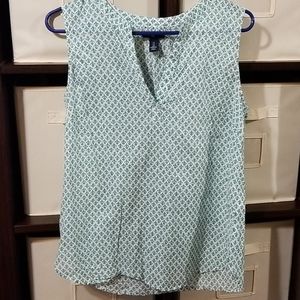 Gap Lightweight Tank Top